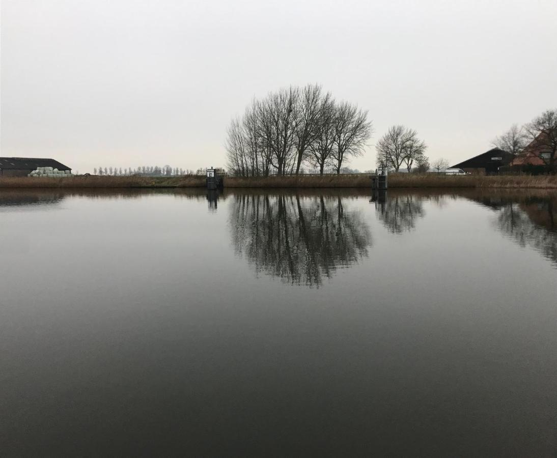 Genieten In Een Luxe Vakantiewoning, Dichtbij Het Ijsselmeer En Strand Villa Warns Exterior foto