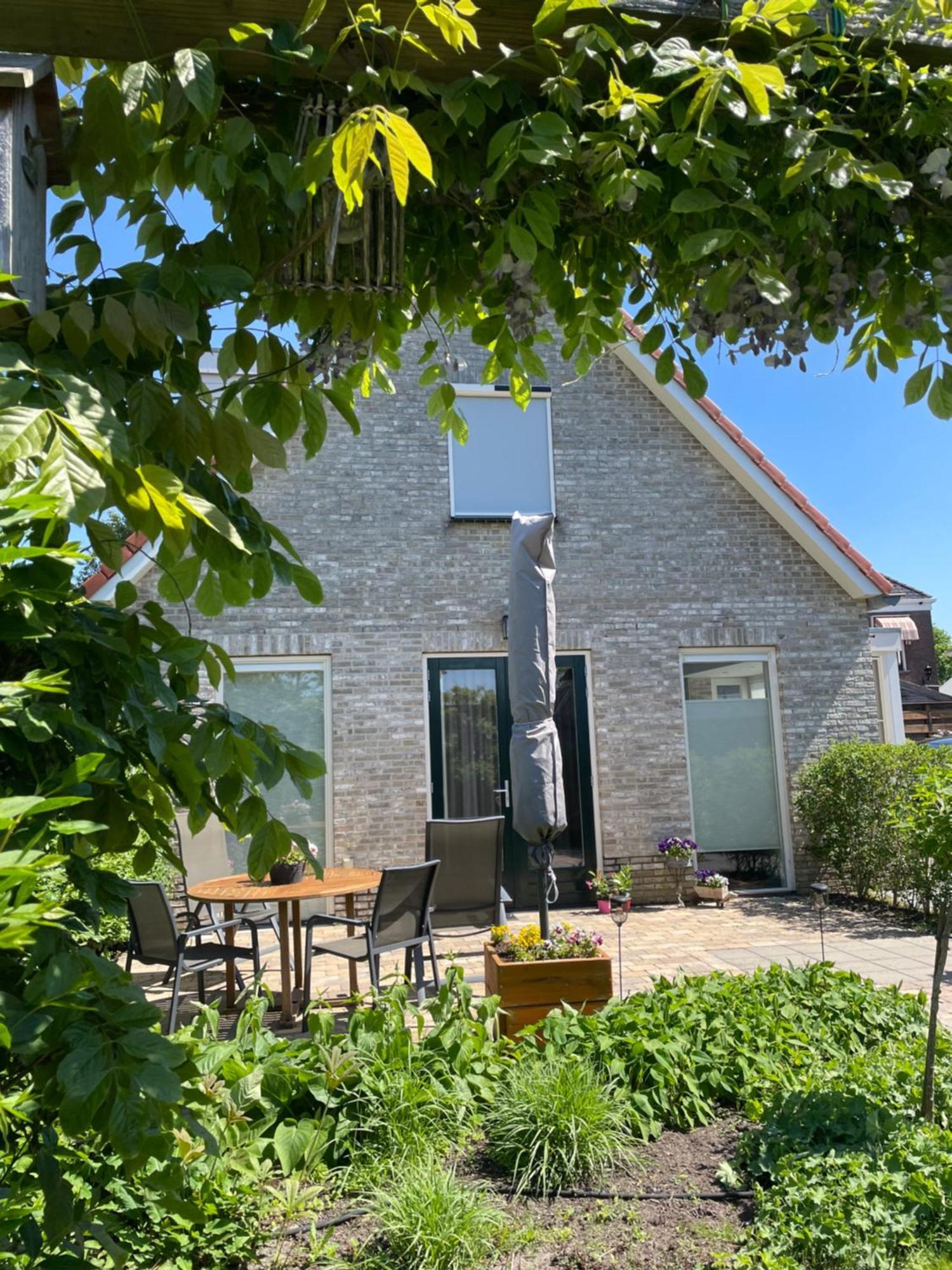 Genieten In Een Luxe Vakantiewoning, Dichtbij Het Ijsselmeer En Strand Villa Warns Exterior foto